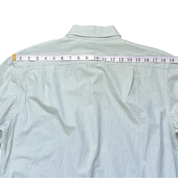 Izod White and Pale Green Pinstripe Button Down Shirt Sz M - Picture 9 of 12